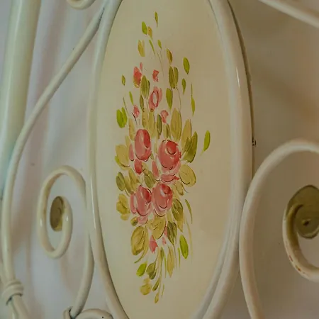 Erika Bed & Breakfast *