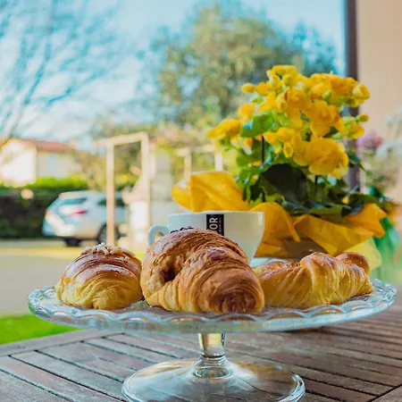 Erika Bed & Breakfast 4*